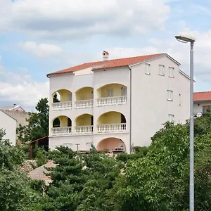 Apartman With A Parking Space - 5526, Novi Vinodolski