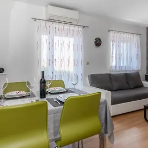 Apartman Dario, Novi Vinodolski