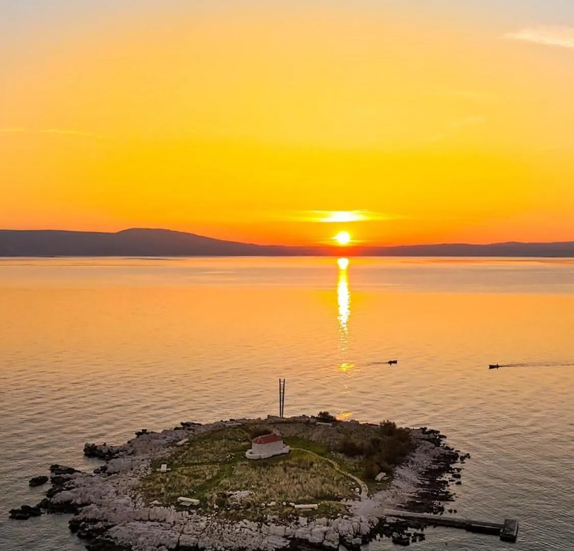 Apartman Lidija Novi Vinodolski 0*,