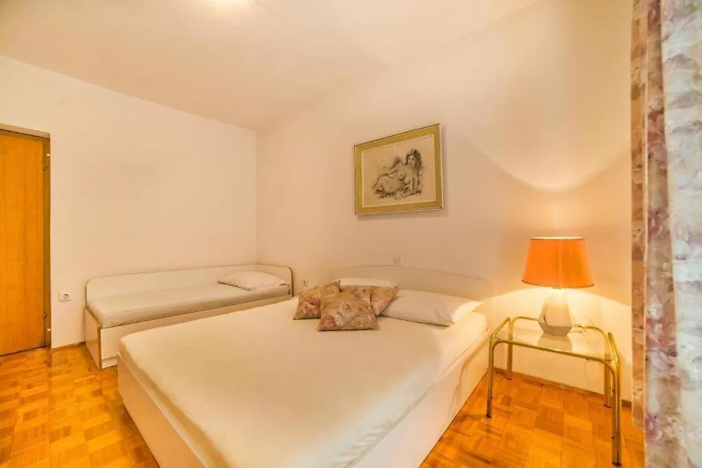 Apartman Lidija Novi Vinodolski